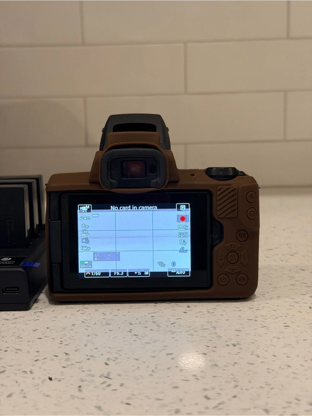 Cannon EOS m50 Mark II Bundle